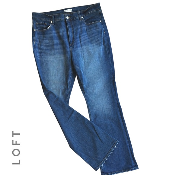 LOFT | NWOT THE BOOT HIGH-RISE STRETCH DENIM JEANS DISTRESSED | SIZE: 14 - Picture 1 of 11